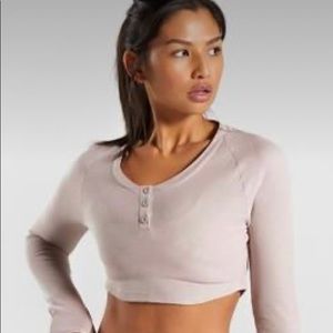 New Gymshark Legacy Fitness Long Sleeve Crop Top in Taupe